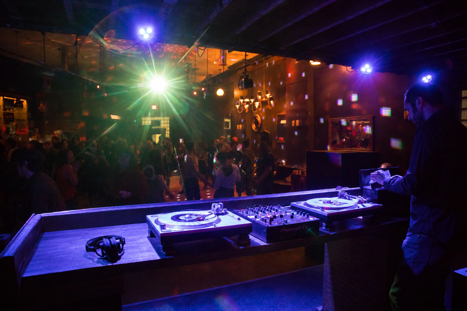 SOUL DEEP DJing with vinyl for a dance floor